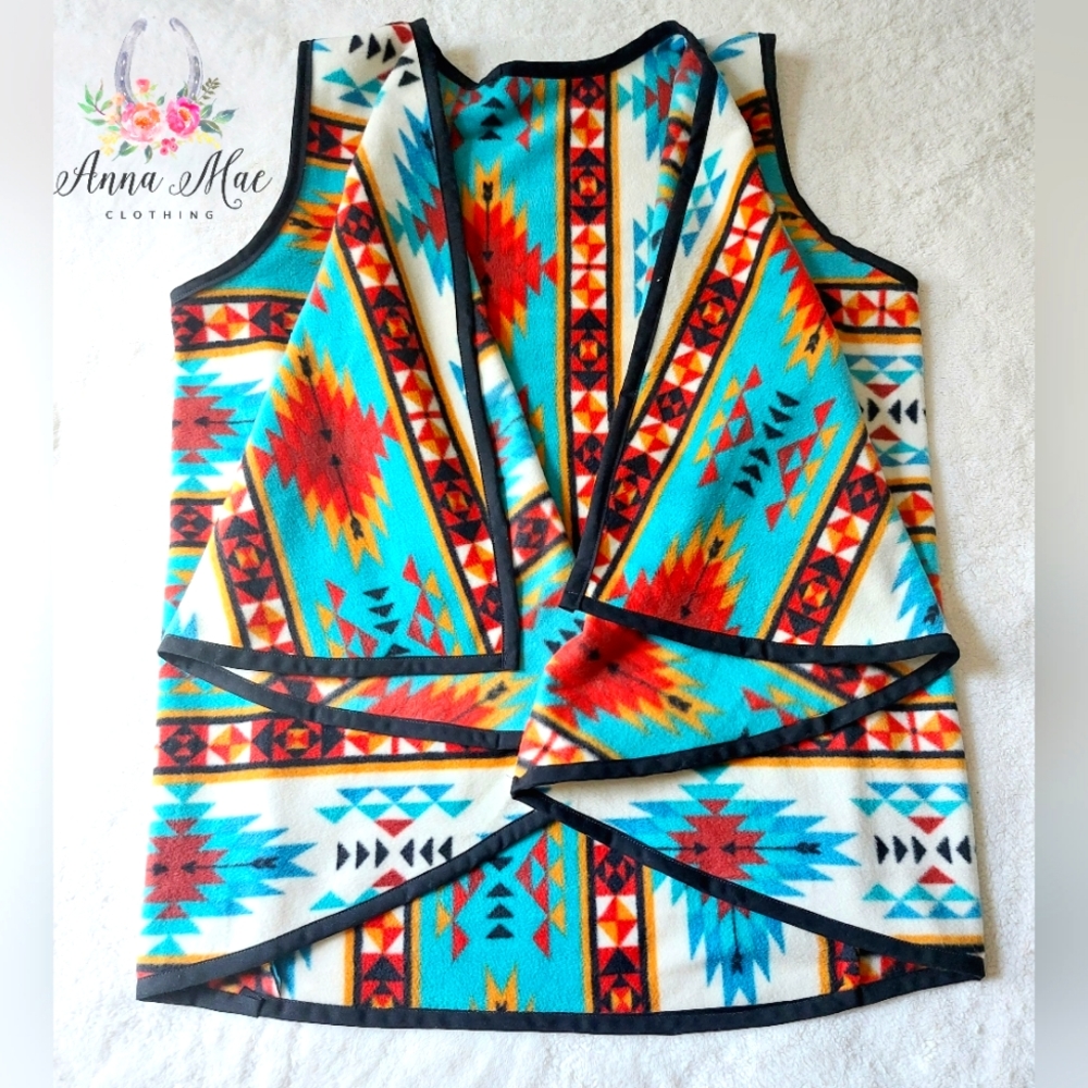 Women's fleece western aztec vest size Medium Large